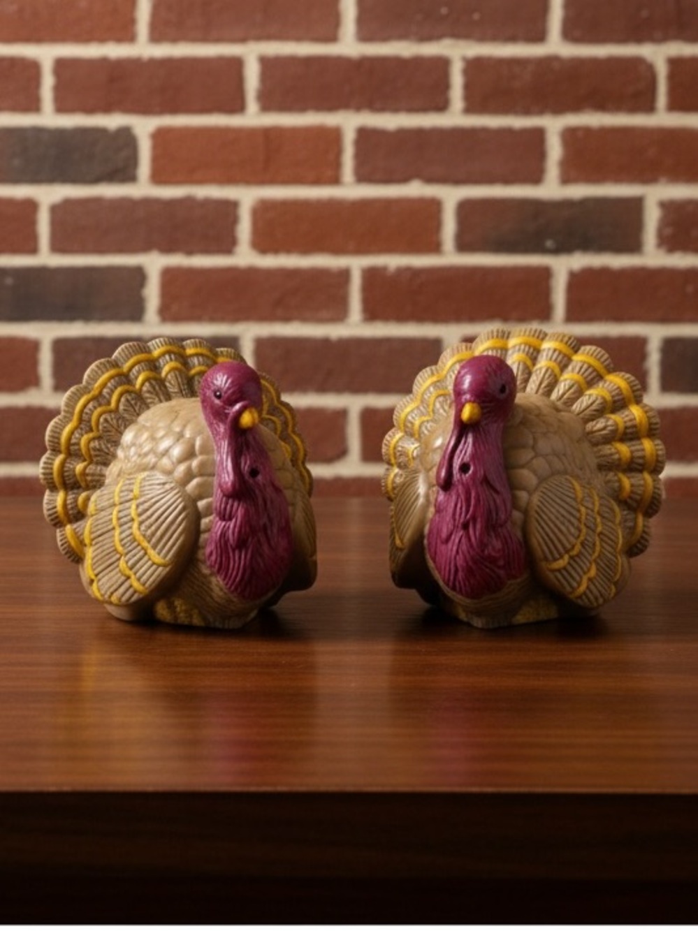 Vintage Hallmark Plastic Turkey Salt & Pepper Shakers Thanksgiving Decor